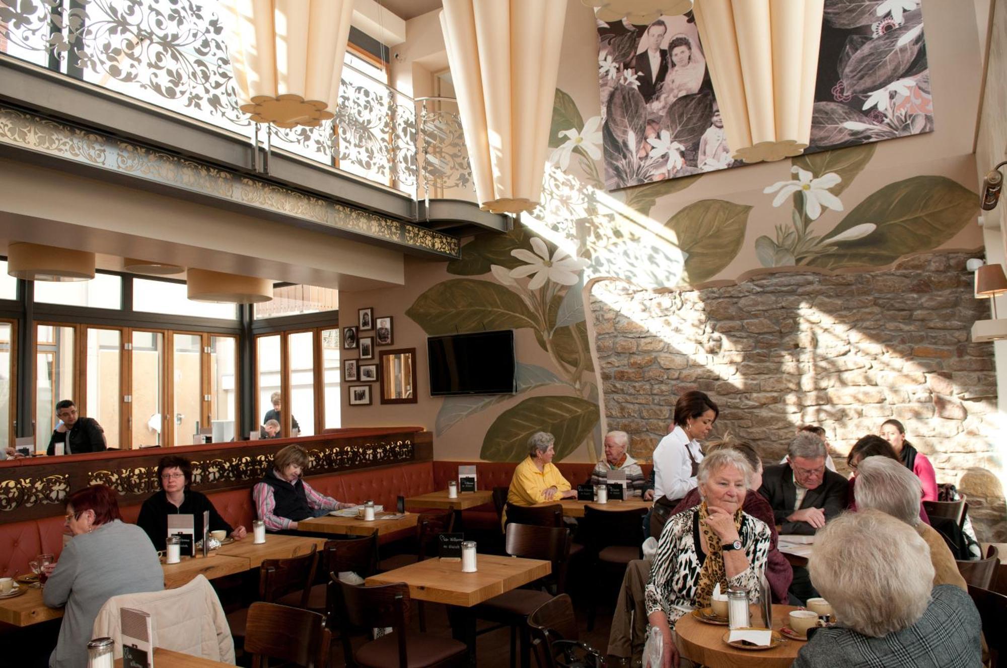 Cafe Elisabeth Hotel Mutterstadt Exterior photo